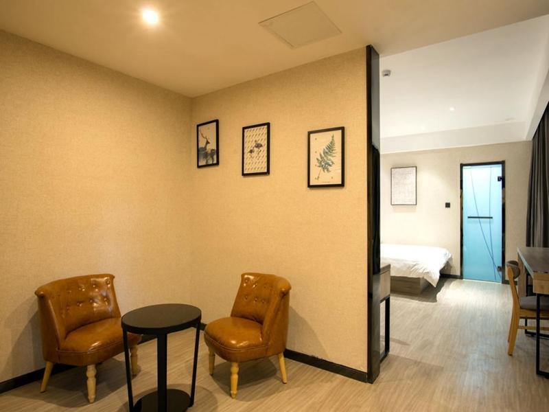 Thank Inn Plus Hotel Shandong Qingdao Olympic Sailing May 4Th Square Exterior foto
